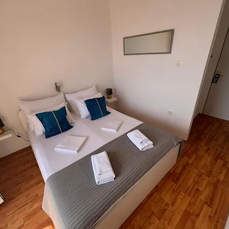 Plava Laguna 4*