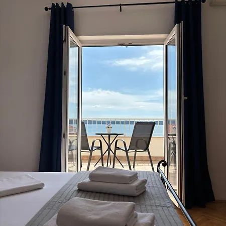 Plava Laguna ベッド・アンド・ブレックファスト