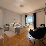 Plava Laguna Bed & Breakfast