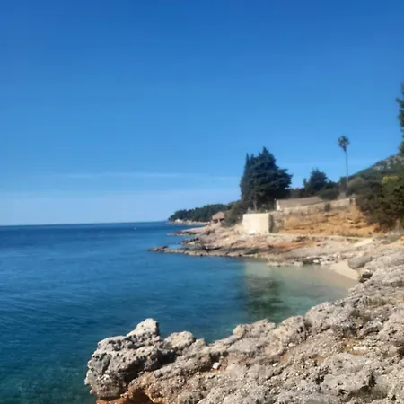 Plava Laguna לינה וארוחת בוקר 4*