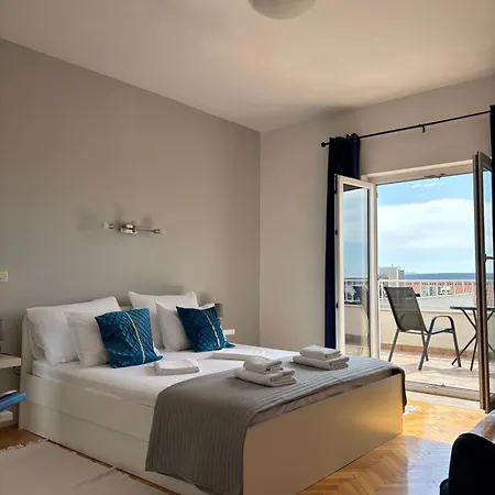 Plava Laguna Bed & Breakfast *