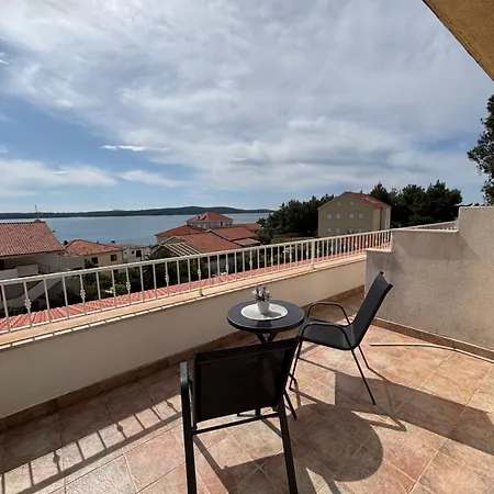 Plava Laguna 4*