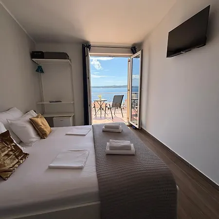 Plava Laguna 4* זבלה