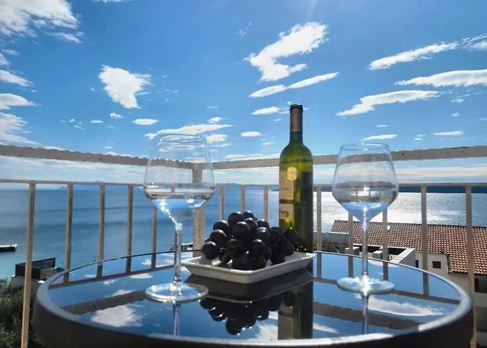 Plava Laguna 萨瓦拉