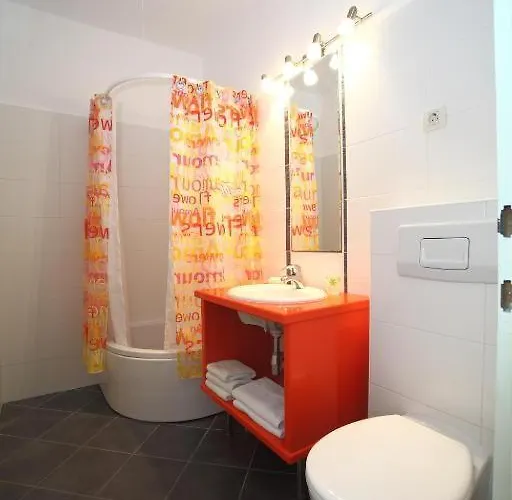 Plava Laguna 萨瓦拉