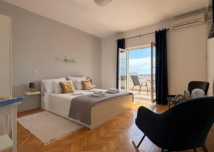 Plava Laguna فندق مبيت وإفطار 4*