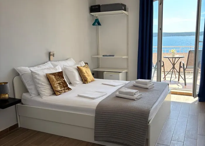 Plava Laguna فندق مبيت وإفطار 4*